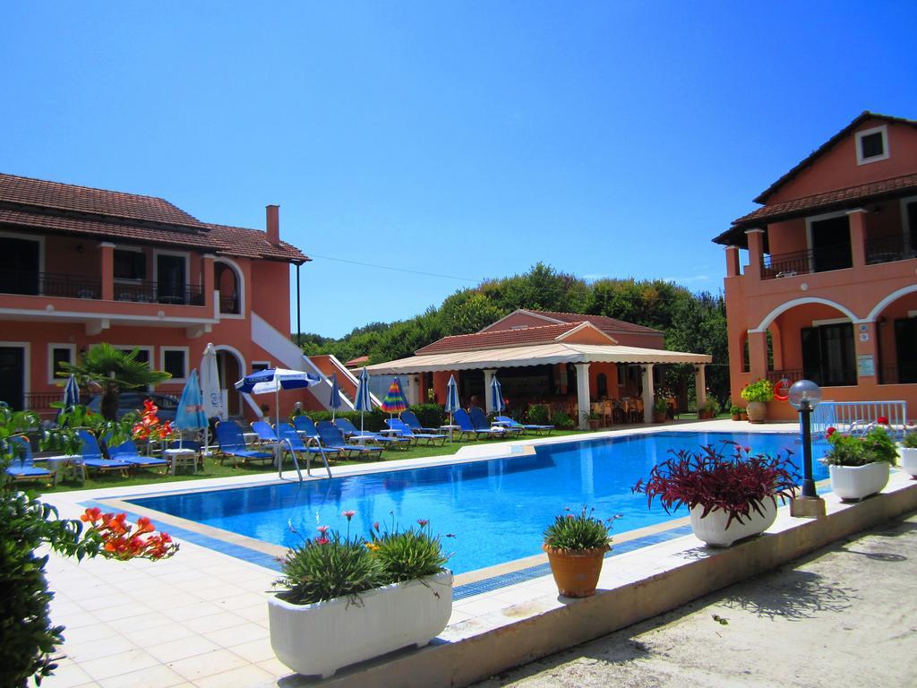Varvara Studios & Apartments II Peroulades  Екстер'єр фото